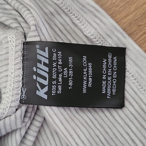 Kuhl Aspira Tank Top Racer Back Pleated Gray White Stripe Large style 8379 - Picture 7 of 10